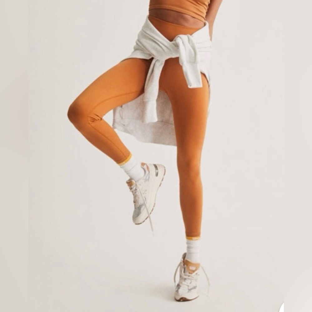NWOT Free People Movement Leggings